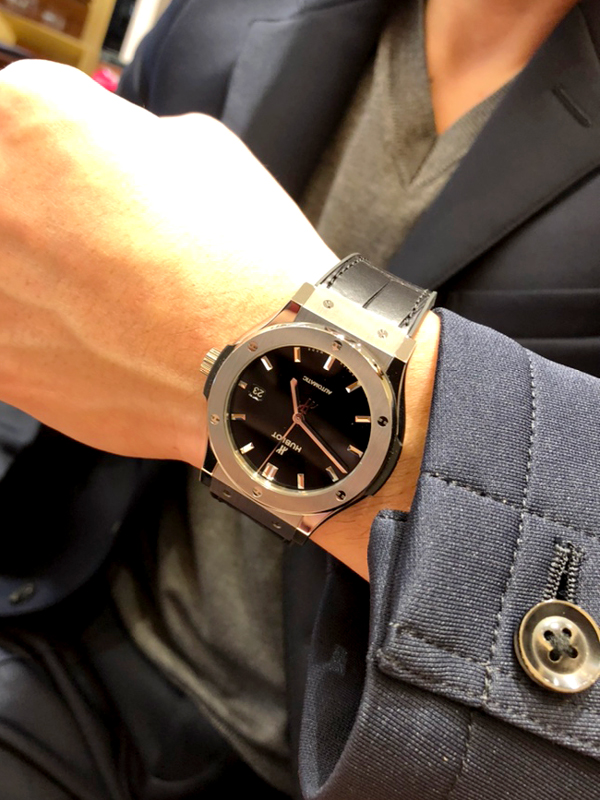 ウブロ  クラシック フュージョン チタニウム ブラックシャイニー 腕時計